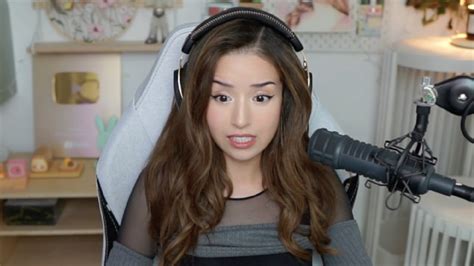 pokemane nip slip|Pokimane may be facing Twitch ban after accidental wardrobe。